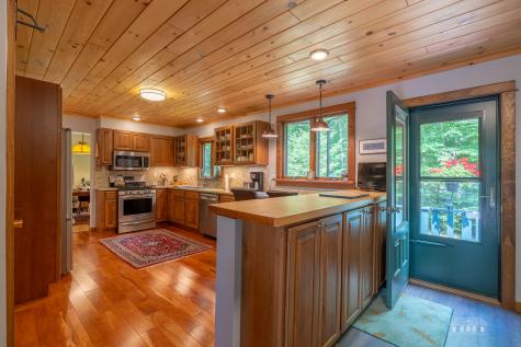 181 Whiteface Inn Lane Lake Placid NY 12946