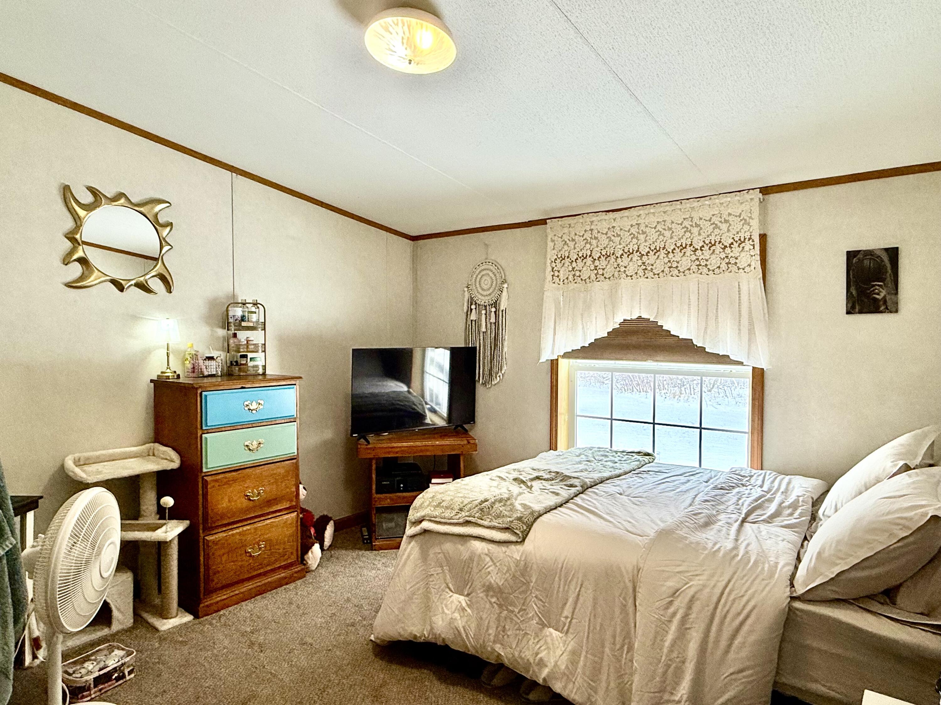 16 Gonyea Road Altona NY 12910