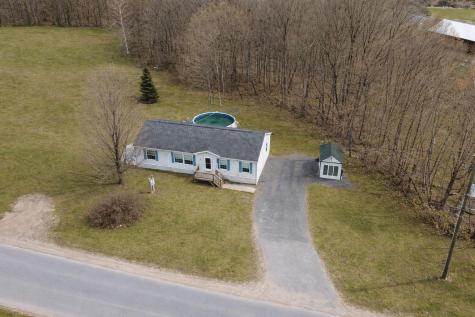 16 Gonyea Road Altona NY 12910