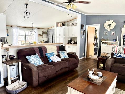 16 Gonyea Road Altona NY 12910