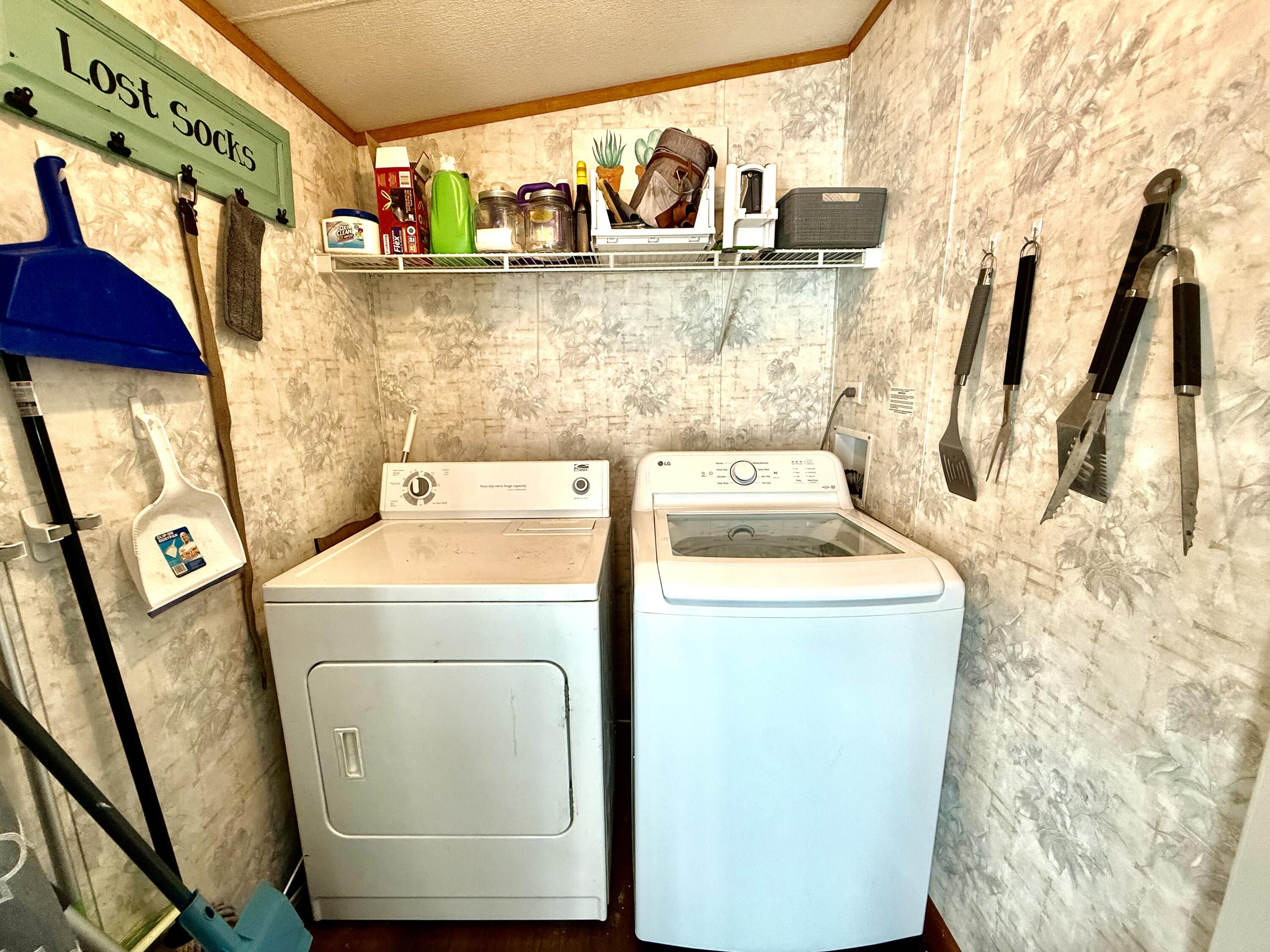 16 Gonyea Road Altona NY 12910