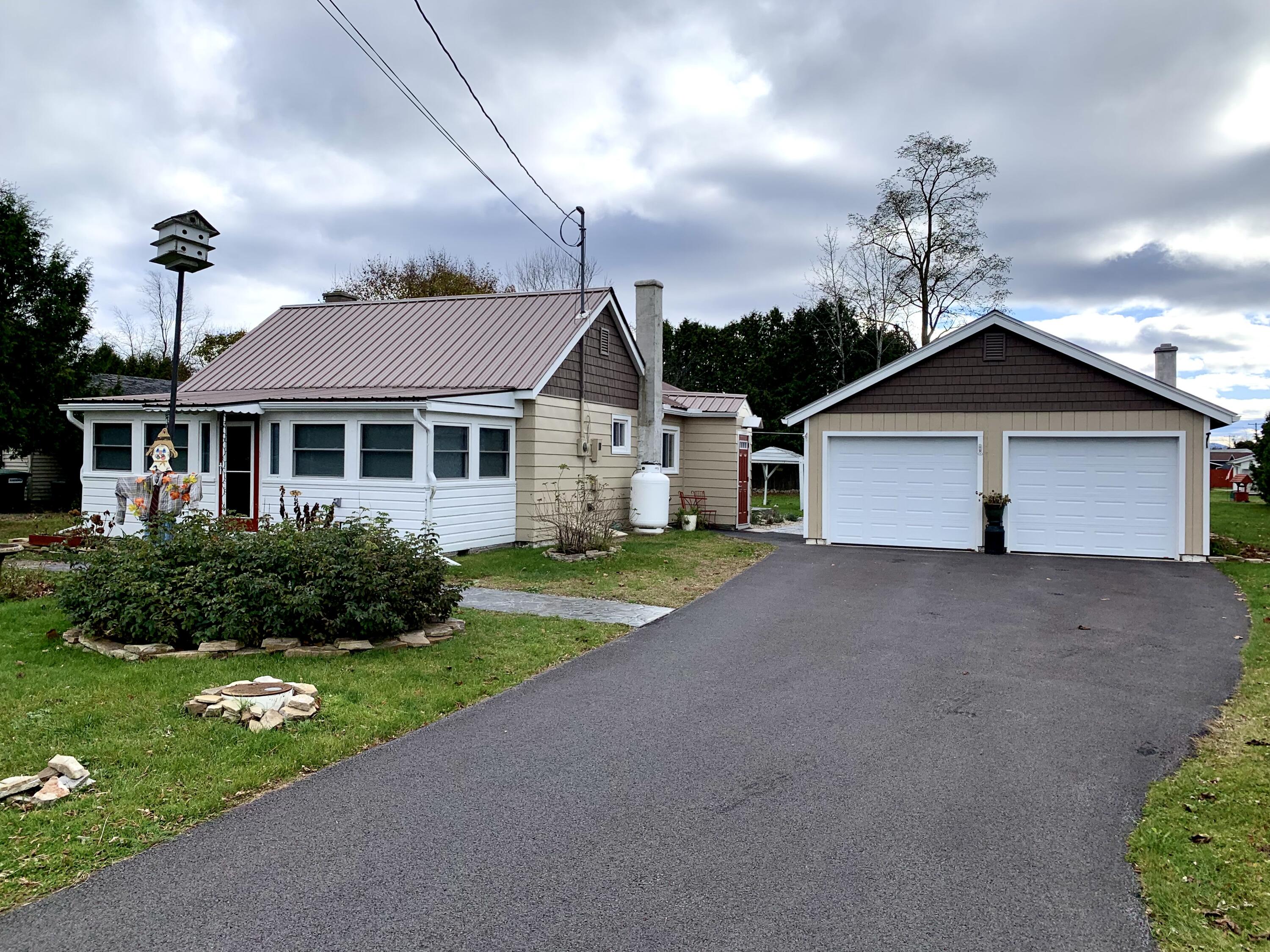 31 Hill Street Keeseville NY 12944
