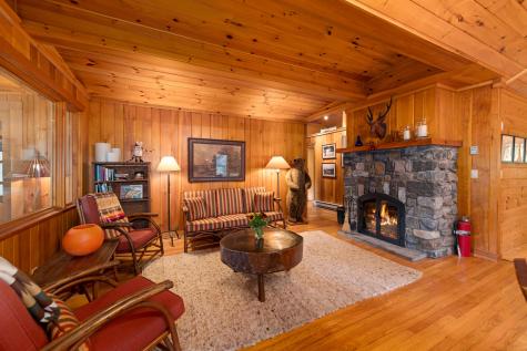 12 George & Bliss Lane Lake Placid NY 12946