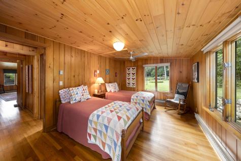 12 George & Bliss Lane Lake Placid NY 12946