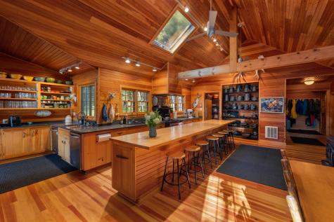 12 George & Bliss Lane Lake Placid NY 12946