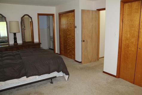 89 Oak Street Champlain NY 12919