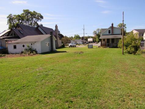 1020 Mason Street Morrisonville NY 12962