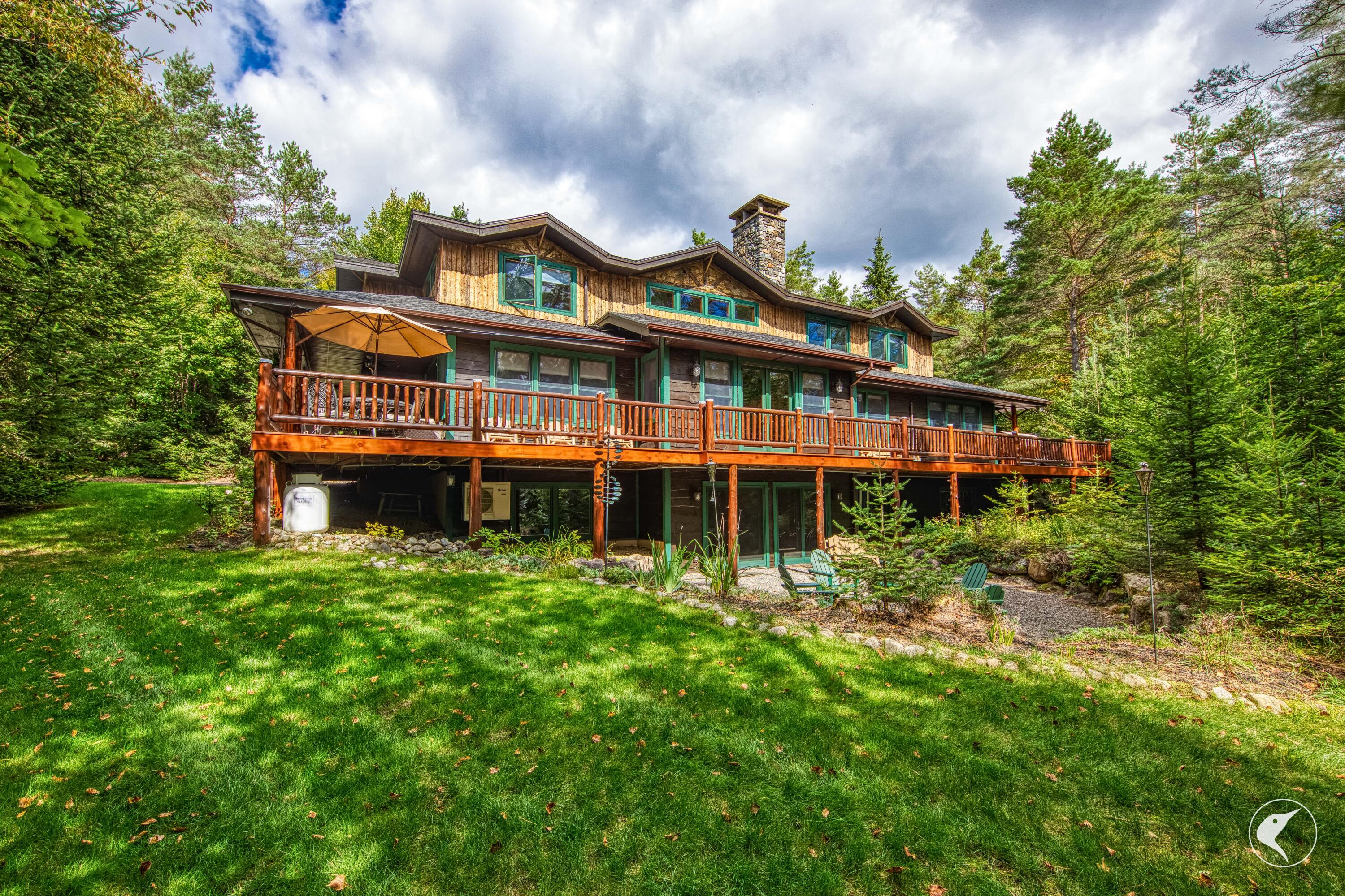 17 Ahmek Drive Lake Placid NY 12946