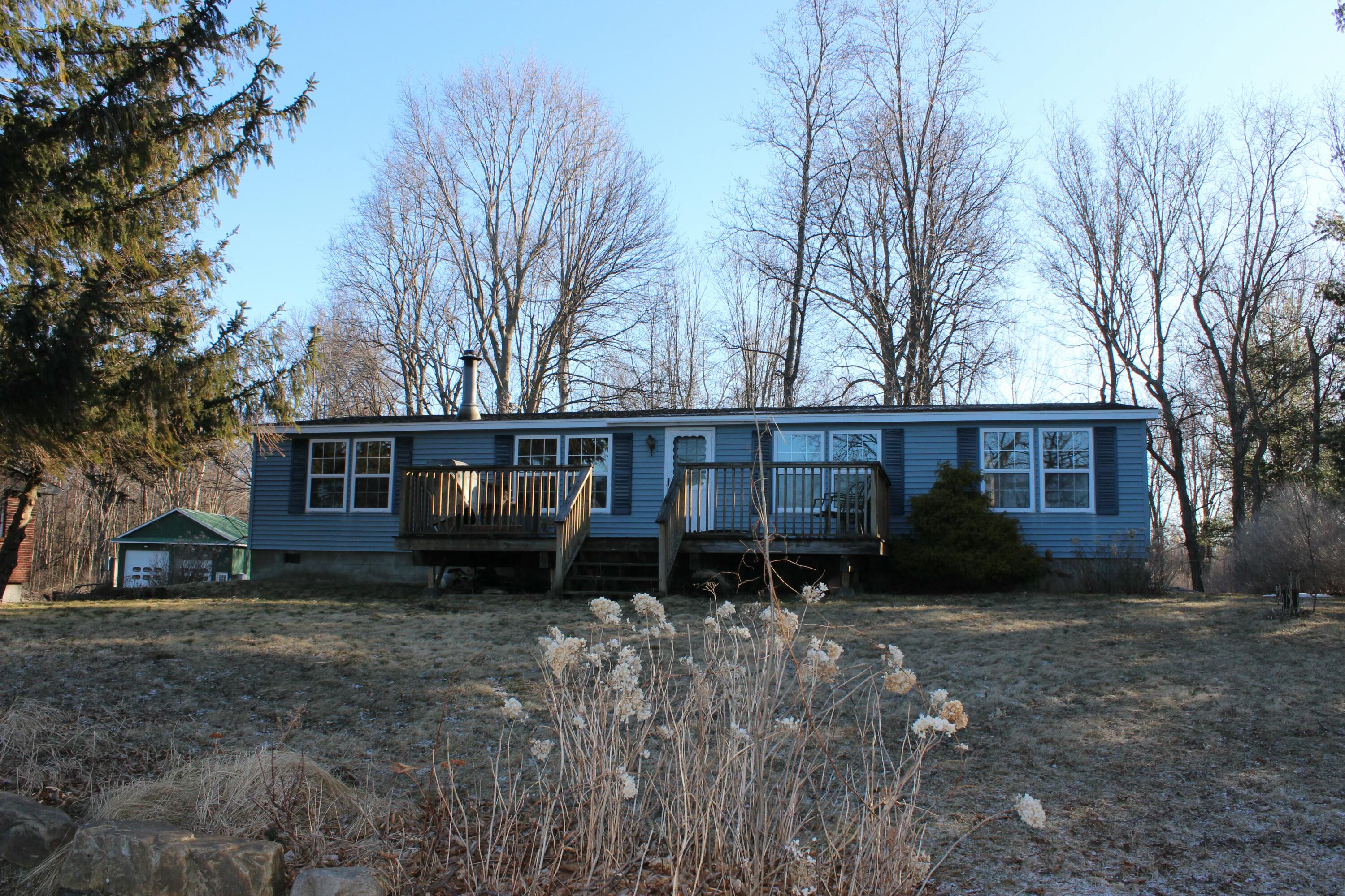 5 Ferwind Lane Champlain NY 12919