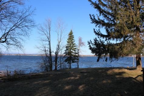 5 Ferwind Lane Champlain NY 12919