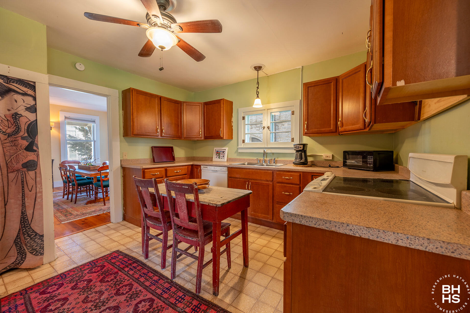 2755 Essex Road Essex NY 12936
