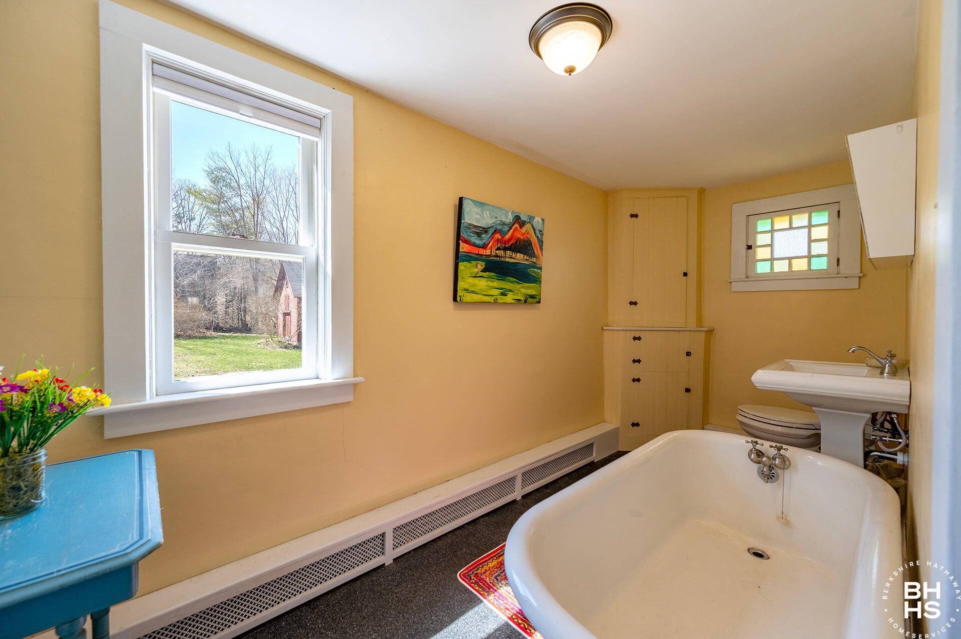 2755 Essex Road Essex NY 12936