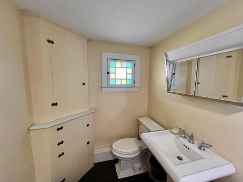 2755 Essex Road Essex NY 12936