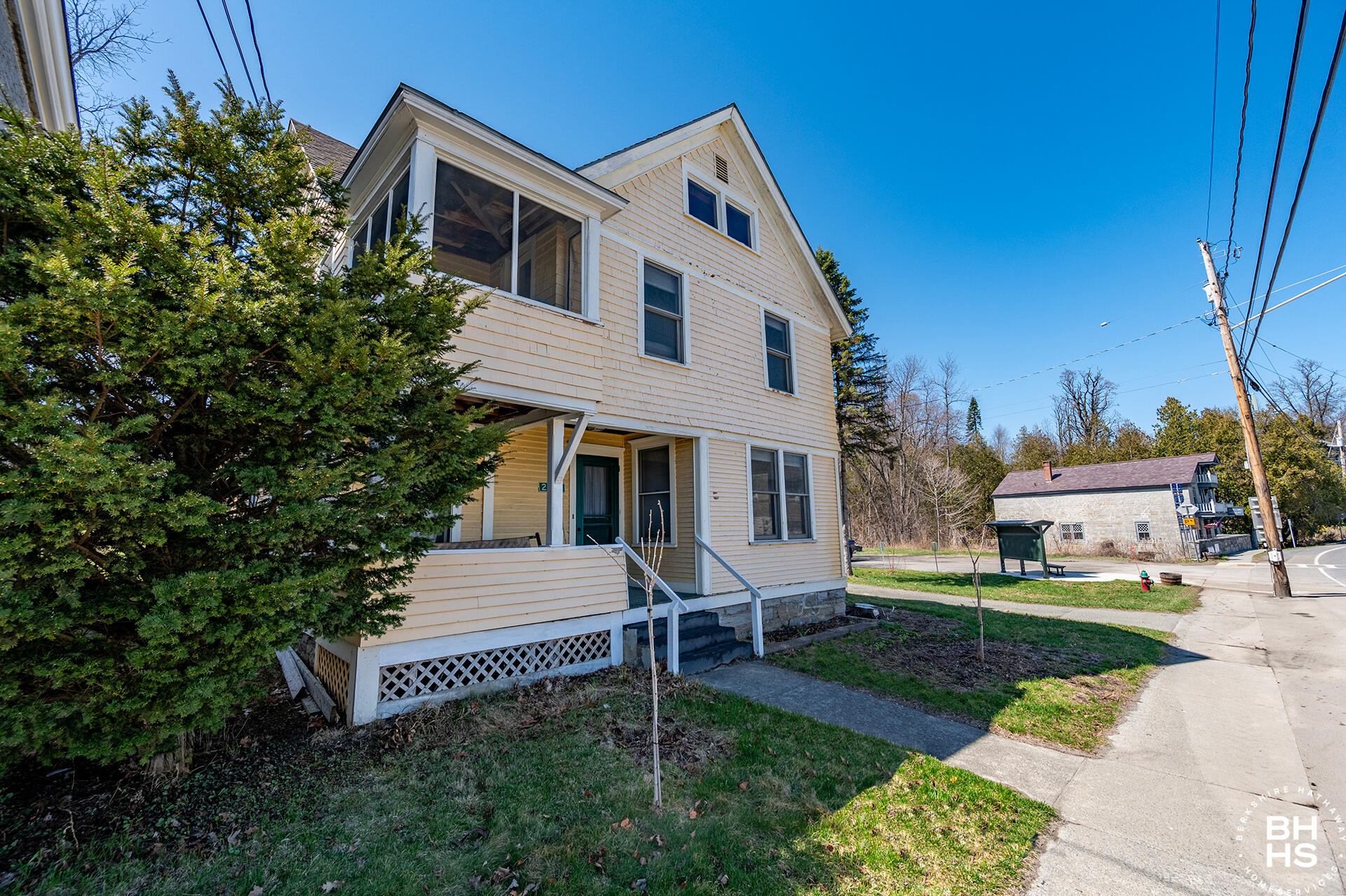 2755 Essex Road Essex NY 12936