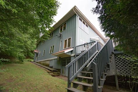 213 Corlear Bay Road Keeseville NY 12944
