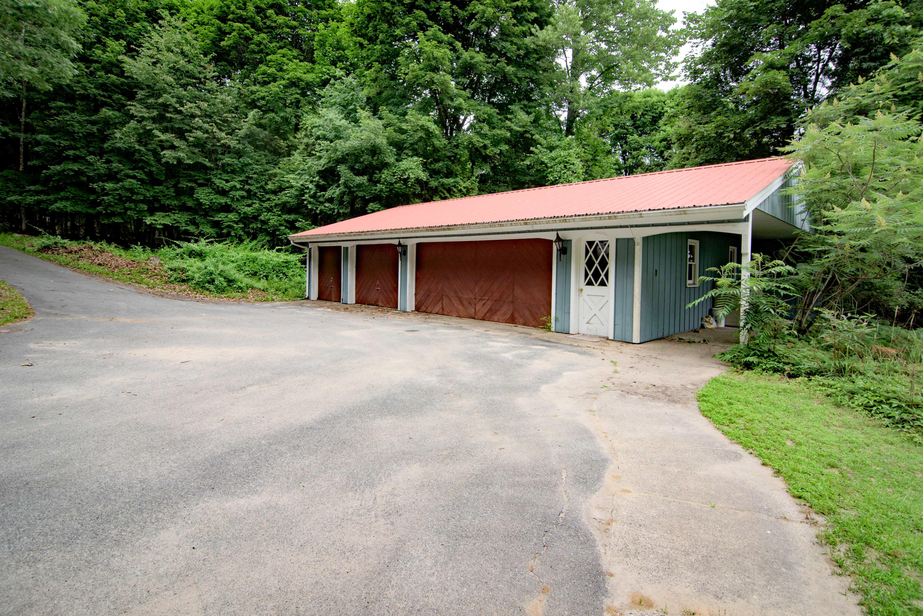 213 Corlear Bay Road Keeseville NY 12944