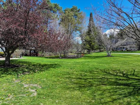 5 Summit Drive Peru NY 12972
