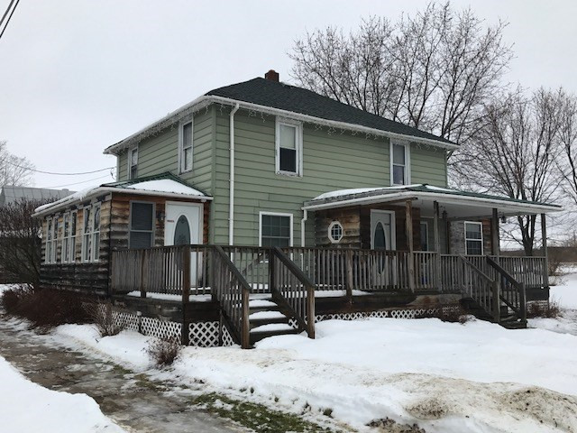 25 Moore Street Champlain NY 12919