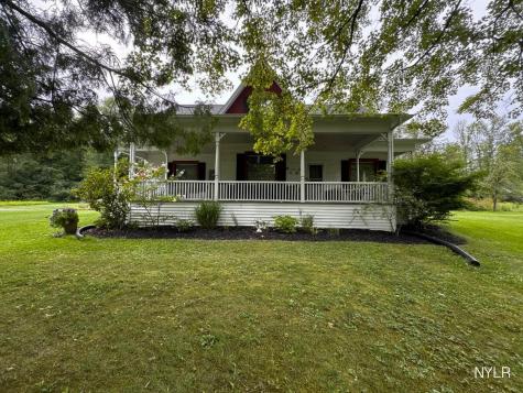 643 Point Road Willsboro NY 12996