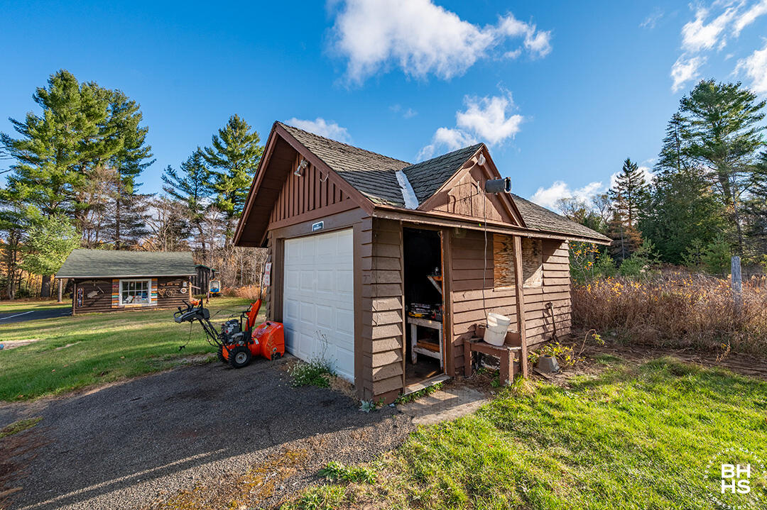 136 Old Military Road Lake Placid NY 12946