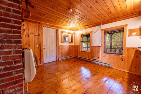 136 Old Military Road Lake Placid NY 12946