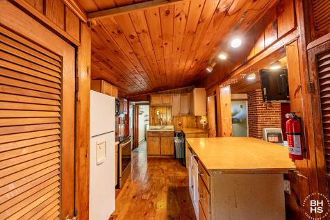 136 Old Military Road Lake Placid NY 12946