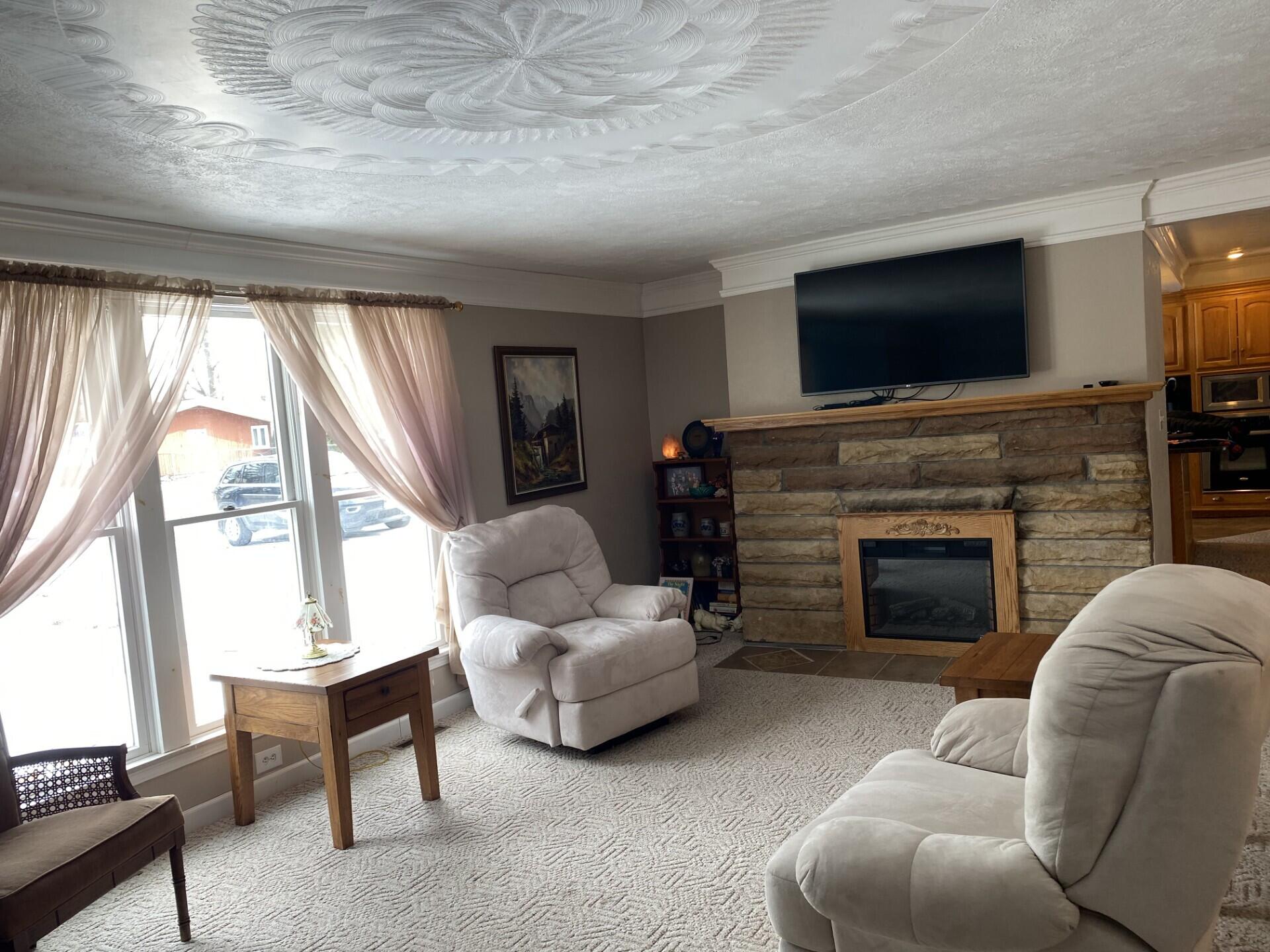 2 Nightengale Avenue Massena NY 13662