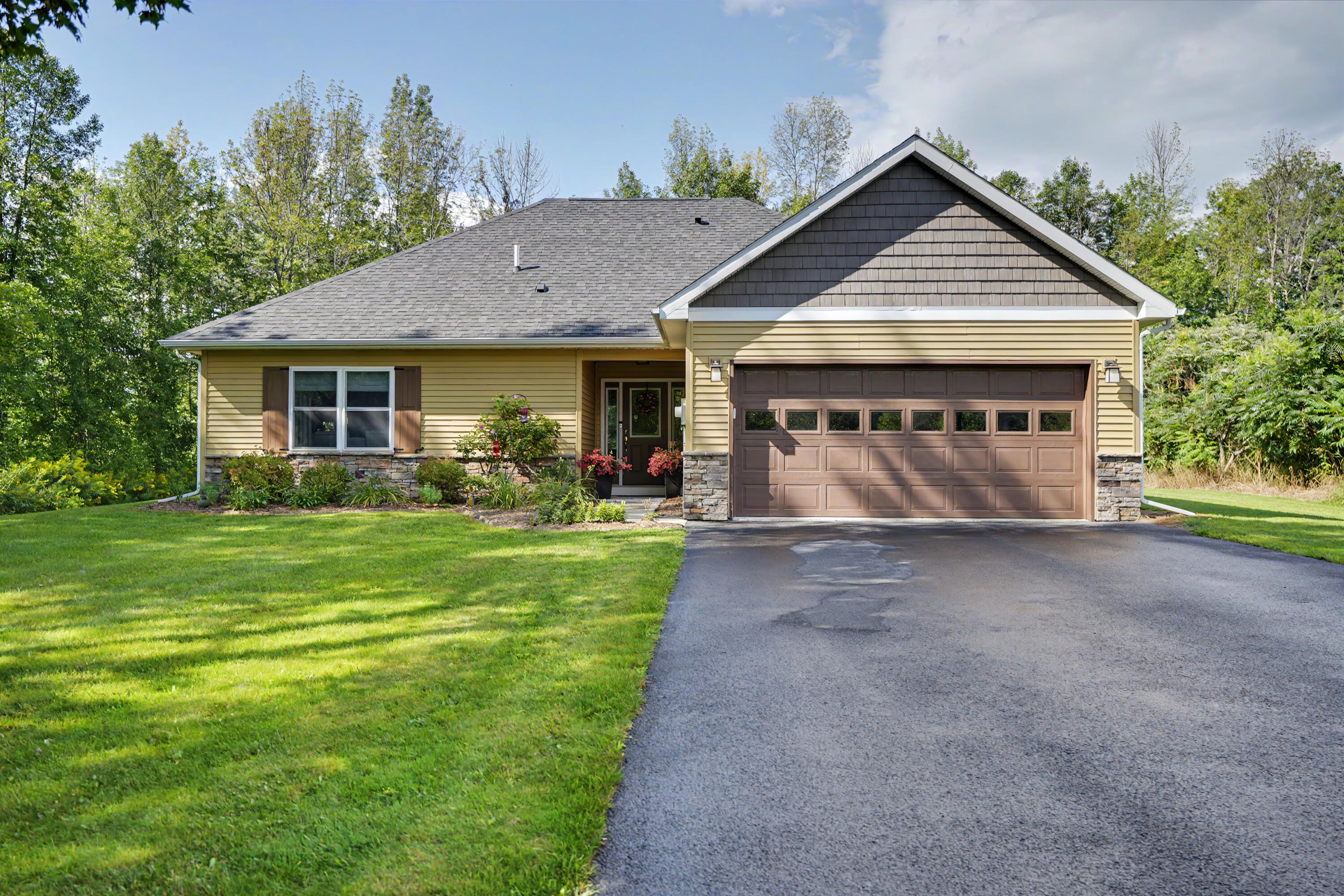 290 Robinson Road Plattsburgh NY 12901