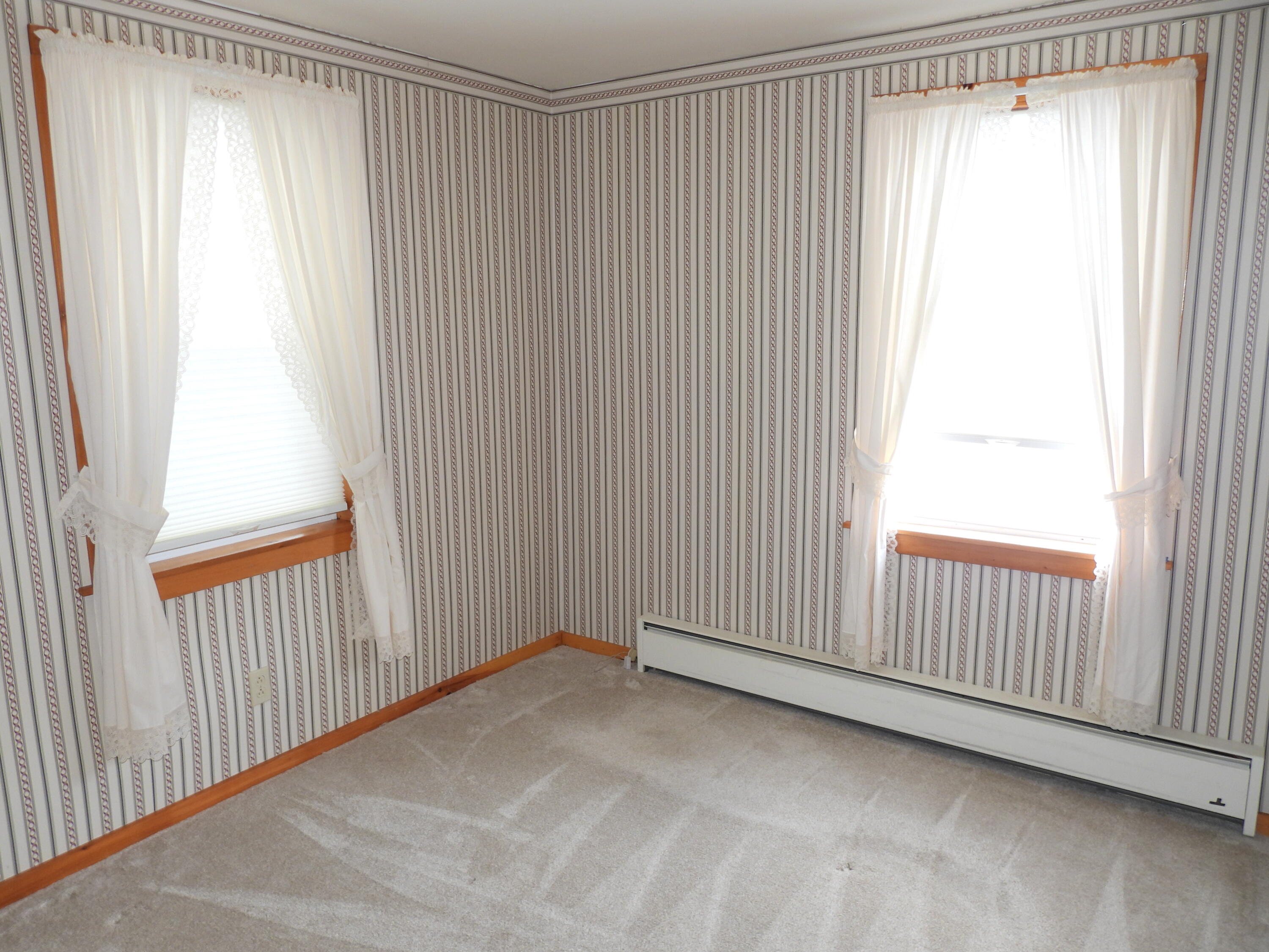 122 Maple Street Rouses Point NY 12979