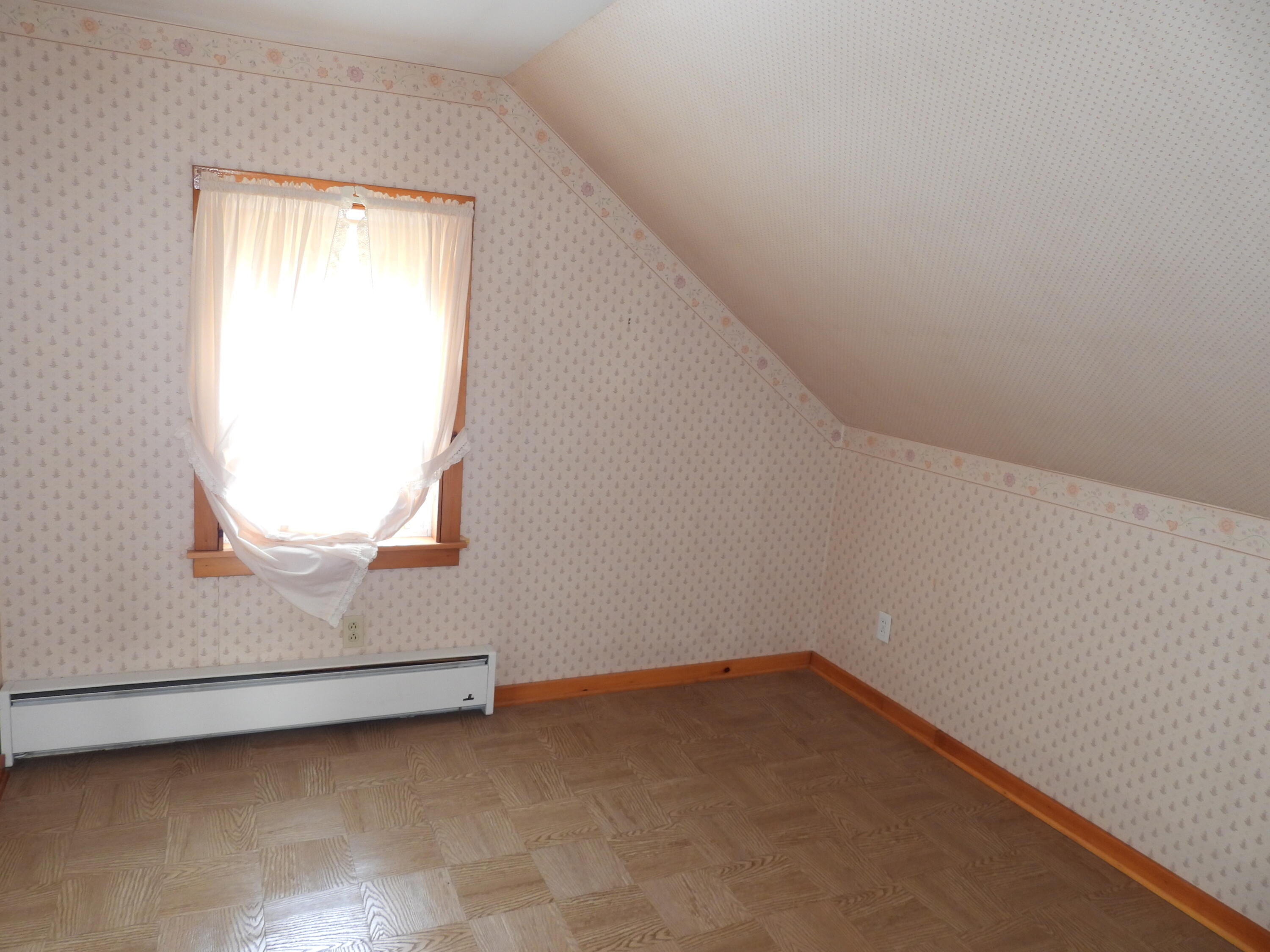 122 Maple Street Rouses Point NY 12979