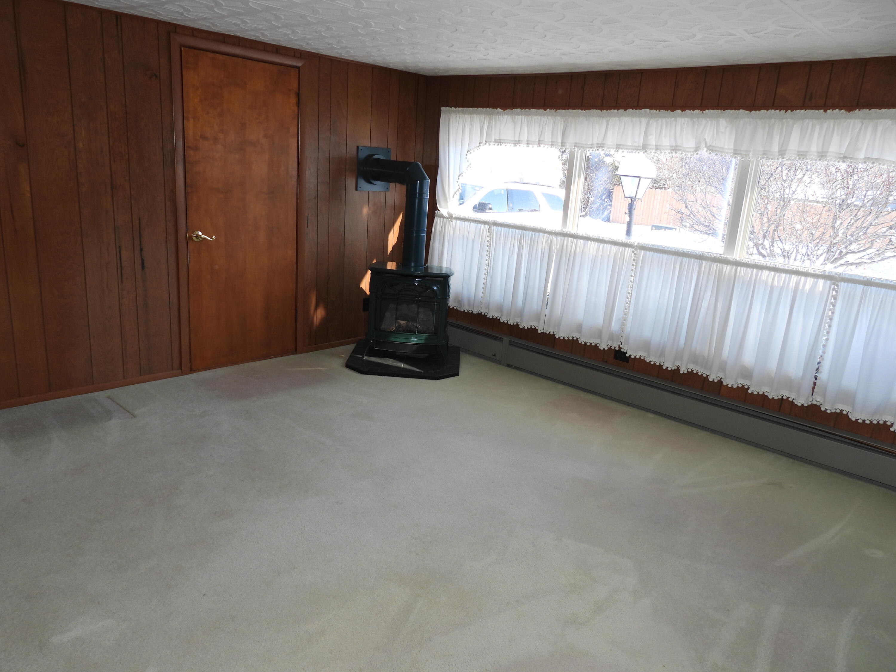 122 Maple Street Rouses Point NY 12979