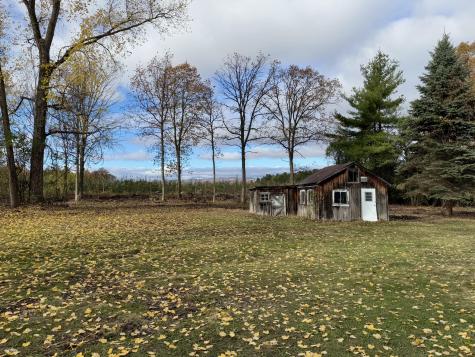 55 Union Road Peru NY 12972