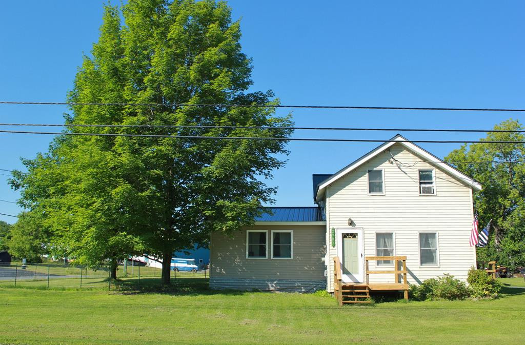 2905 Main Street Peru NY 12972