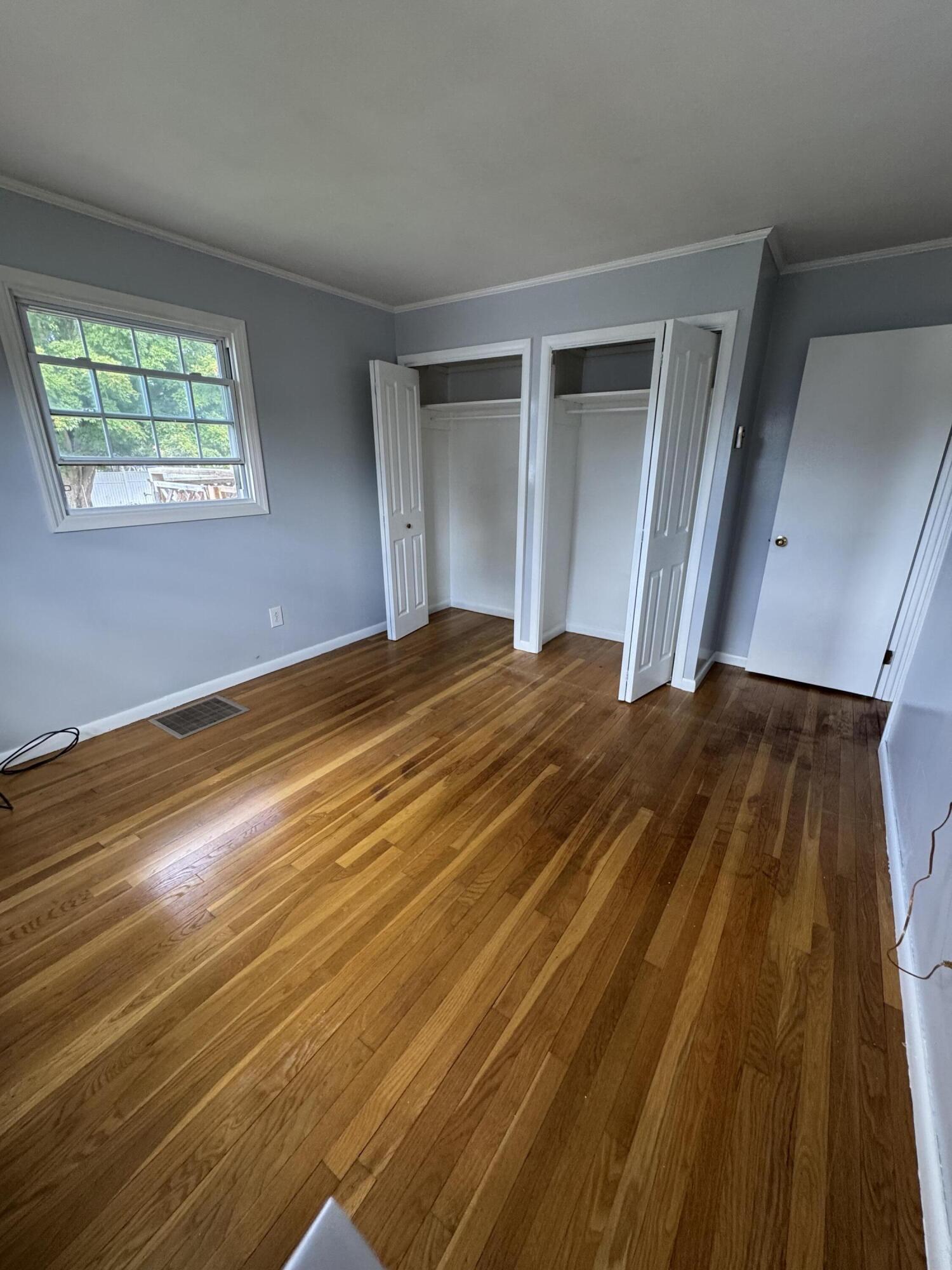 18 Mcintosh Drive Peru NY 12972