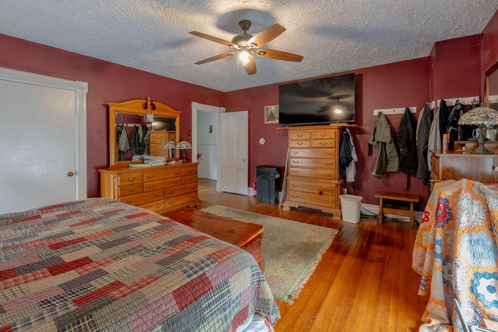 8 School Lane Au Sable Forks NY 12912