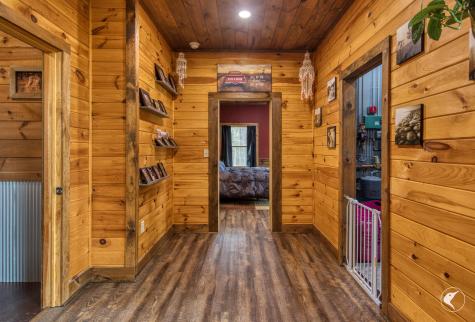 31 Abbey Way Wilmington NY 12997