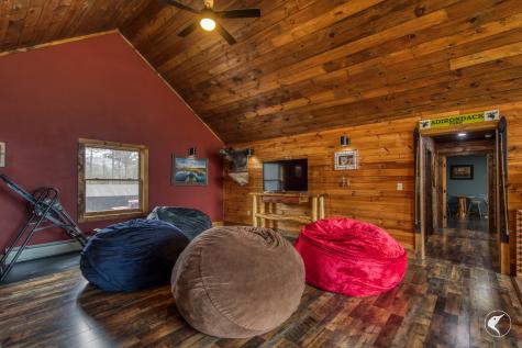 31 Abbey Way Wilmington NY 12997