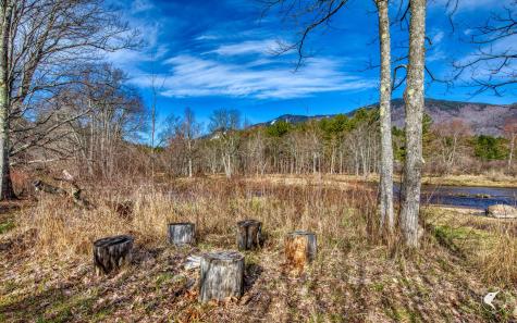 31 Abbey Way Wilmington NY 12997