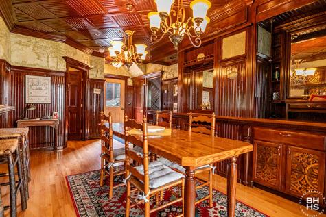 10918 Nys Route 9n Keene NY 12942