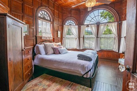 10918 Nys Route 9n Keene NY 12942