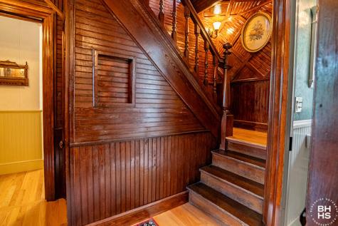 10918 Nys Route 9n Keene NY 12942