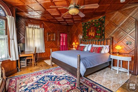 10918 Nys Route 9n Keene NY 12942