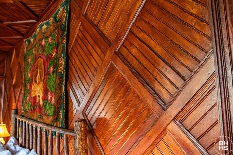 10918 Nys Route 9n Keene NY 12942