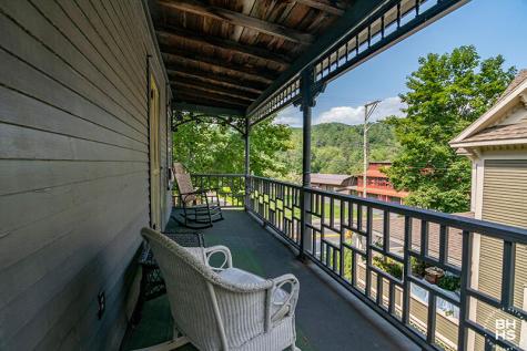 10918 Nys Route 9n Keene NY 12942