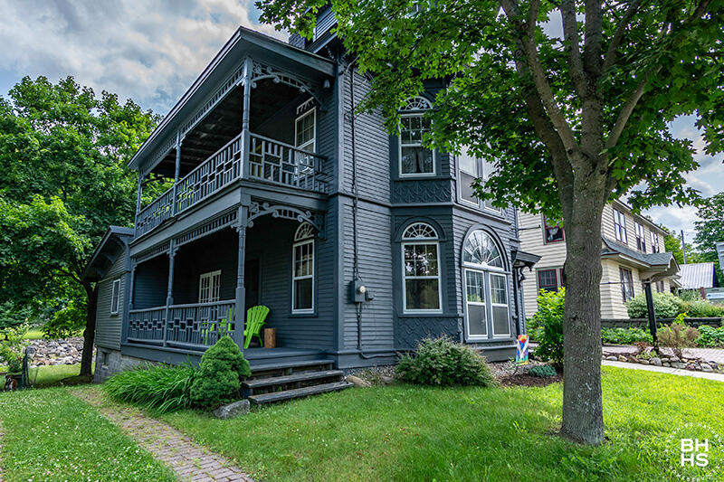 10918 Nys Route 9n Keene NY 12942