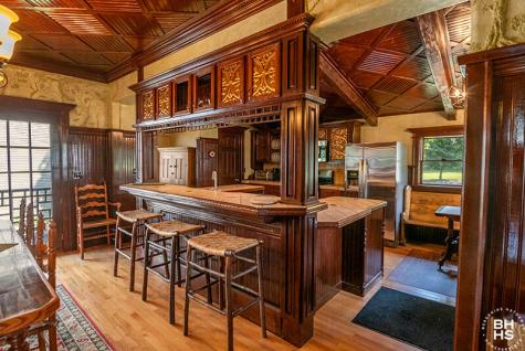 10918 Nys Route 9n Keene NY 12942