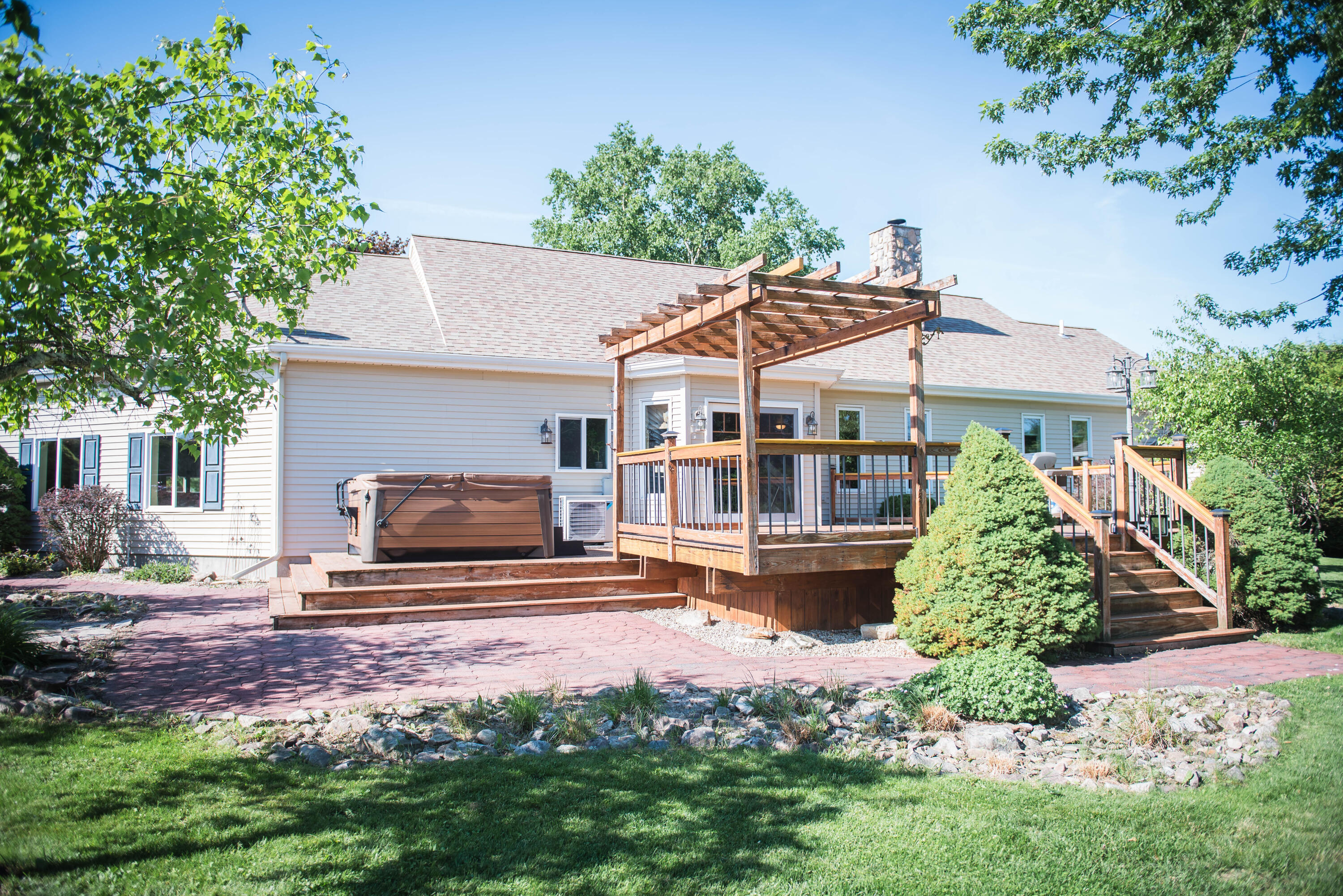 35 Smith Street Rouses Point NY 12979