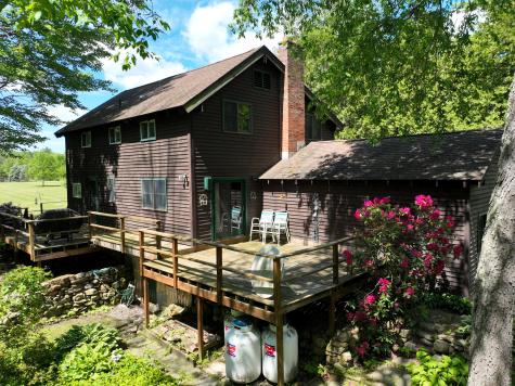 35 Stone Bridge Way Plattsburgh NY 12901