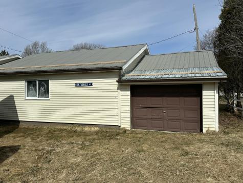 4 East Road Burke NY 12917