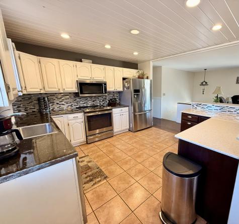 14 Facteau Avenue Plattsburgh NY 12901